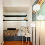 Nella Curva Della Funicolare, Apartamento *