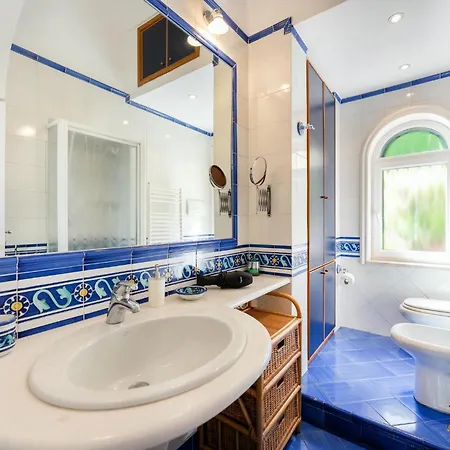 公寓 Nella Curva Della Funicolare, 卡普里