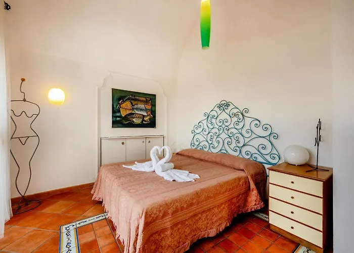Apartament Nella Curva Della Funicolare, Capri