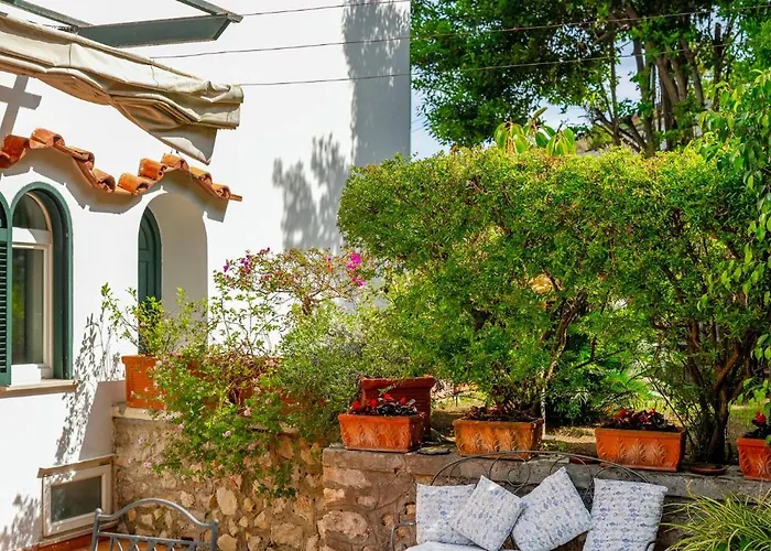 Apartament Nella Curva Della Funicolare,